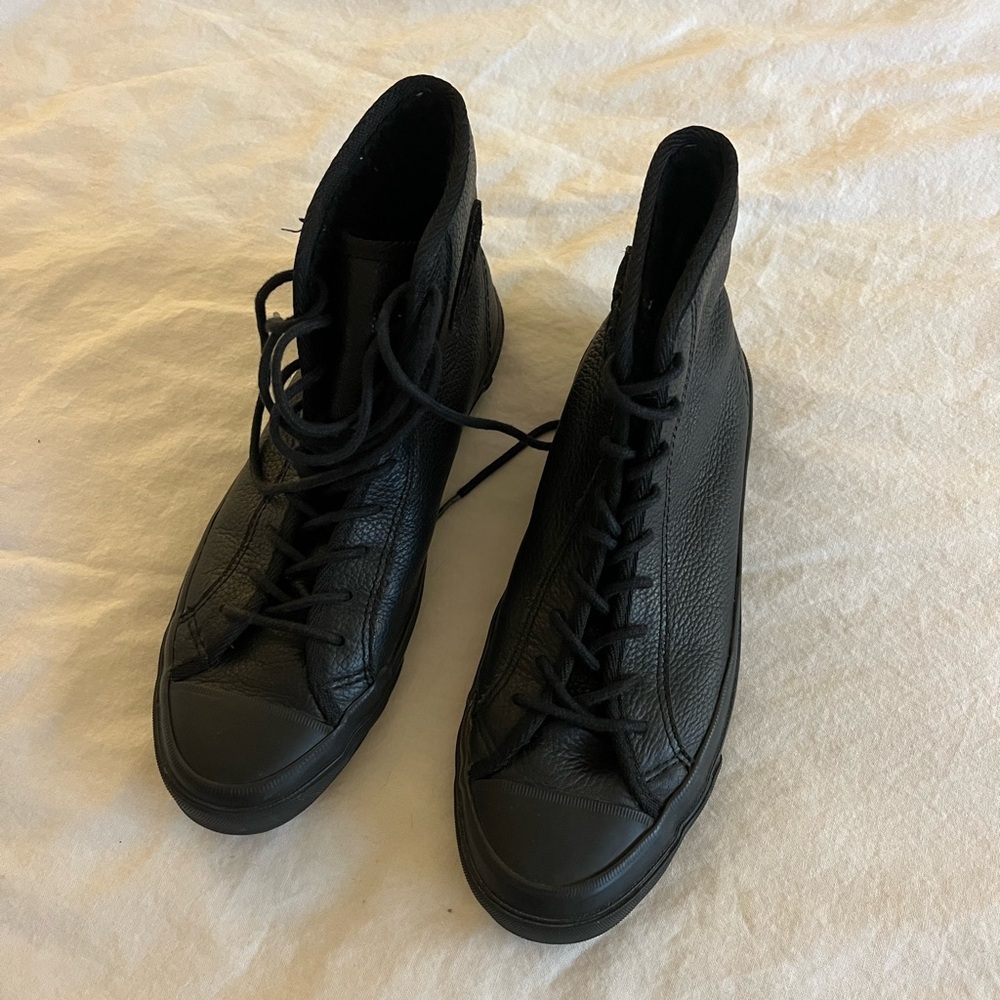 Black Leather Converse All Stars